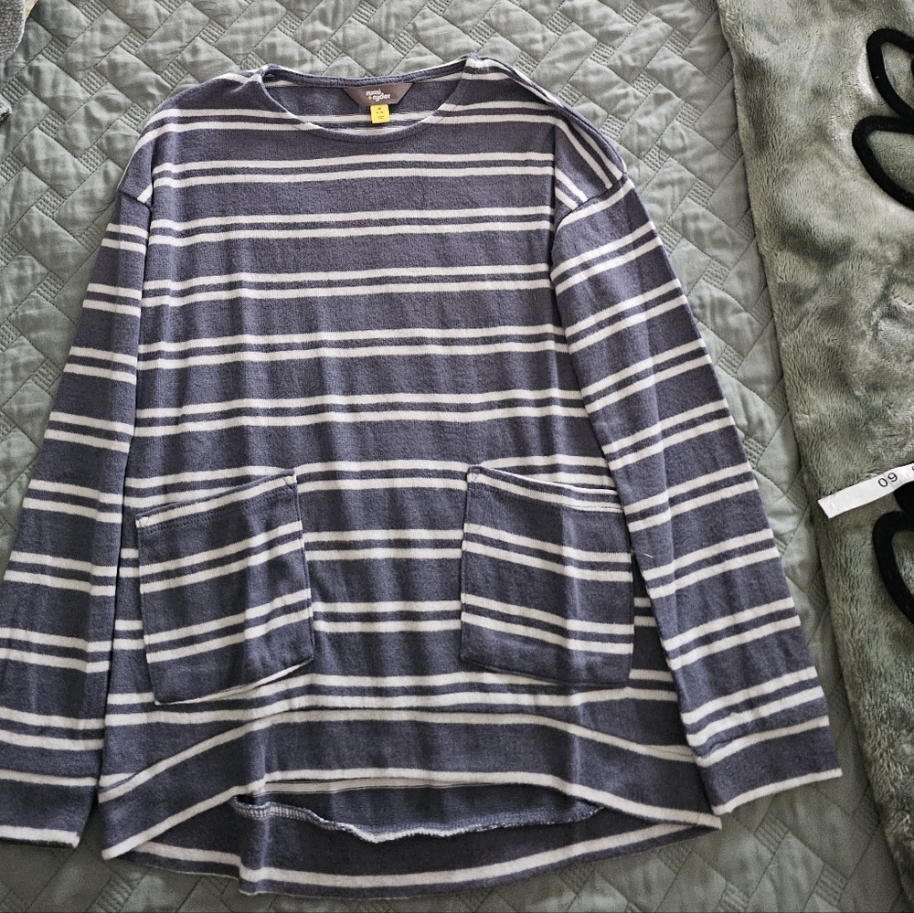 Rumi + Ryder Navy and White Striped Top Size 8-10